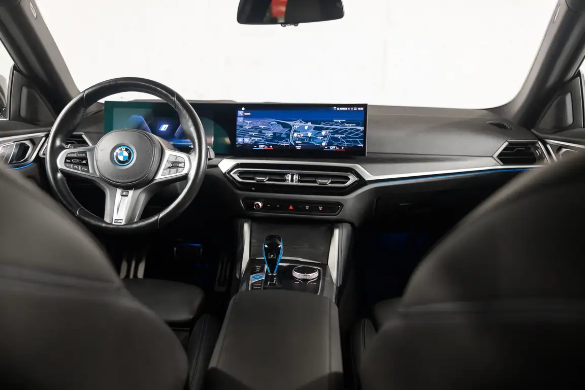 BMW I4