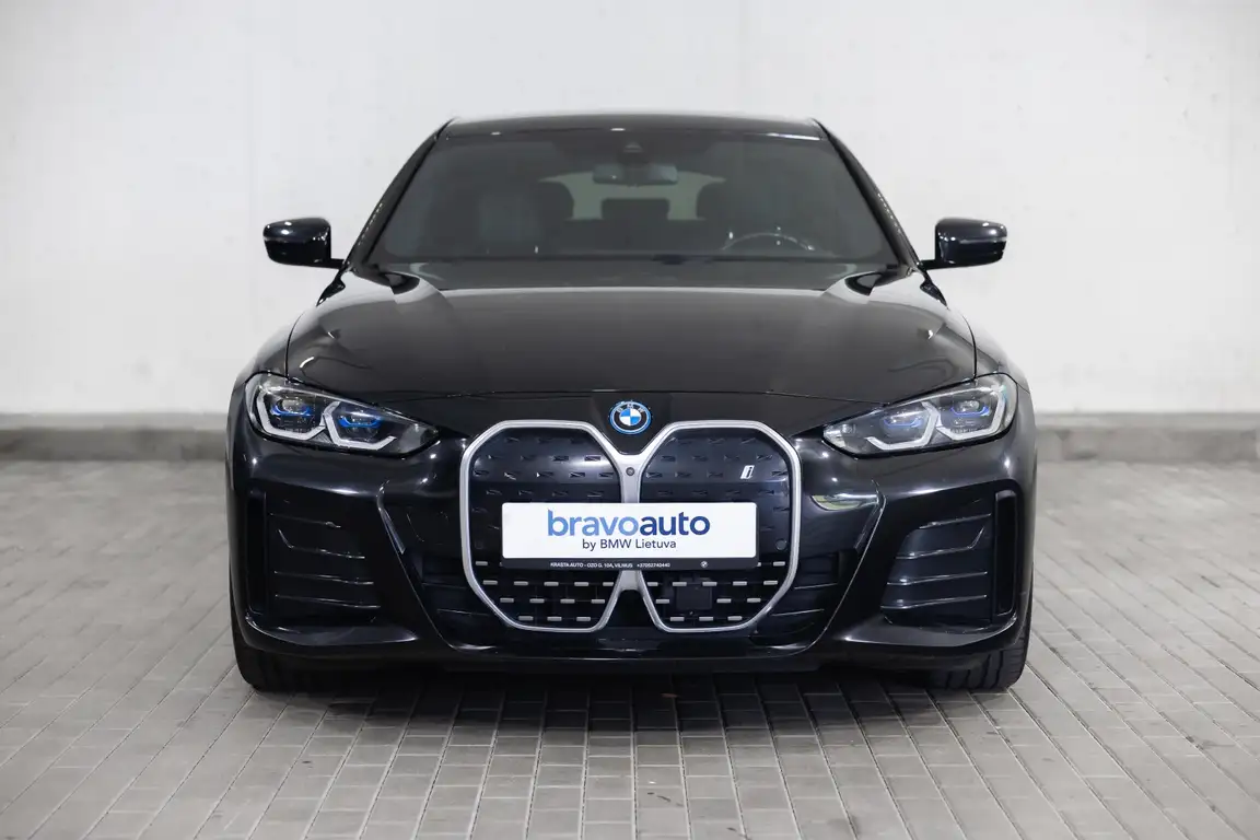 BMW I4
