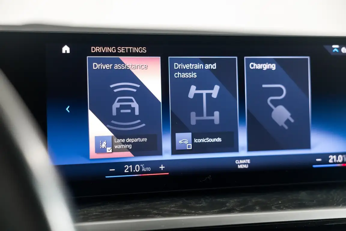 BMW I4