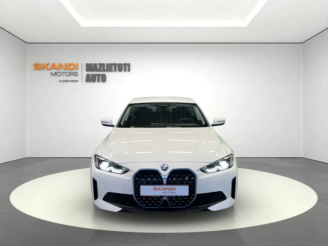 BMW I4