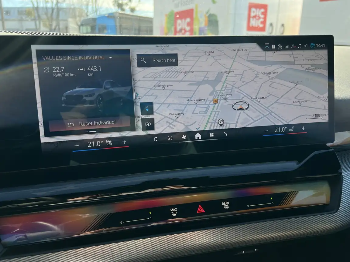 BMW I5