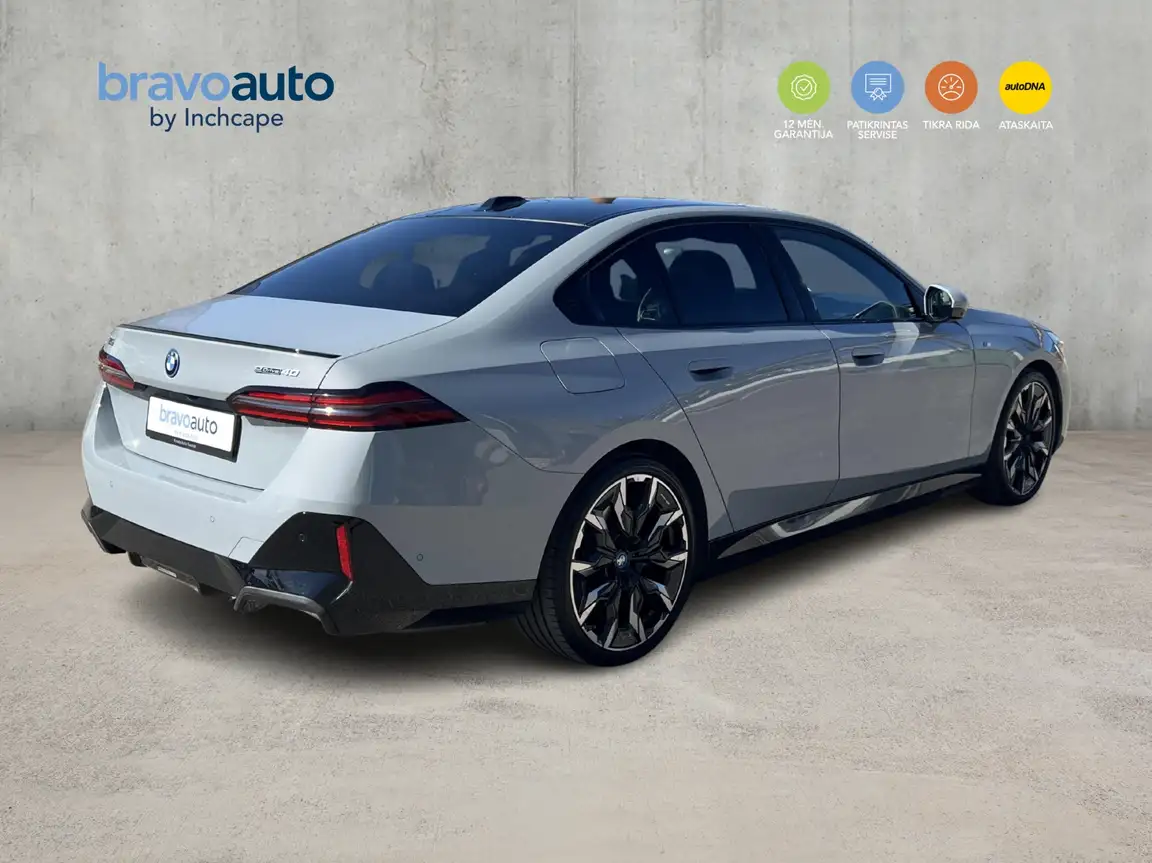 BMW I5