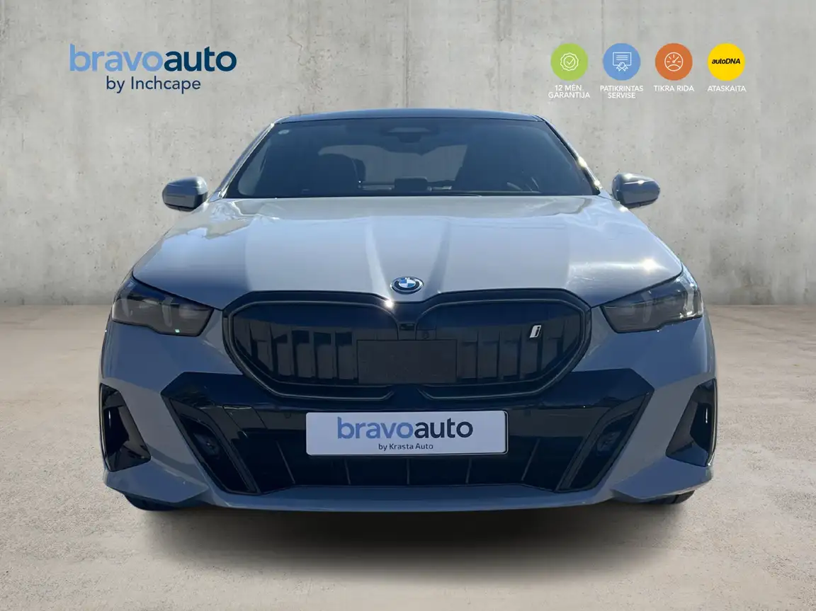 BMW I5