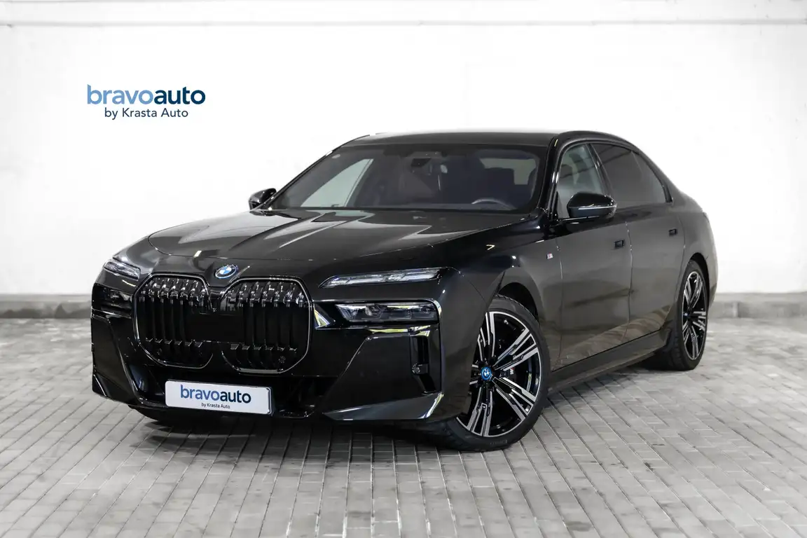 BMW I7