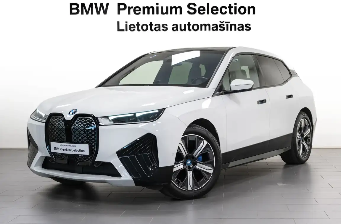 BMW IX