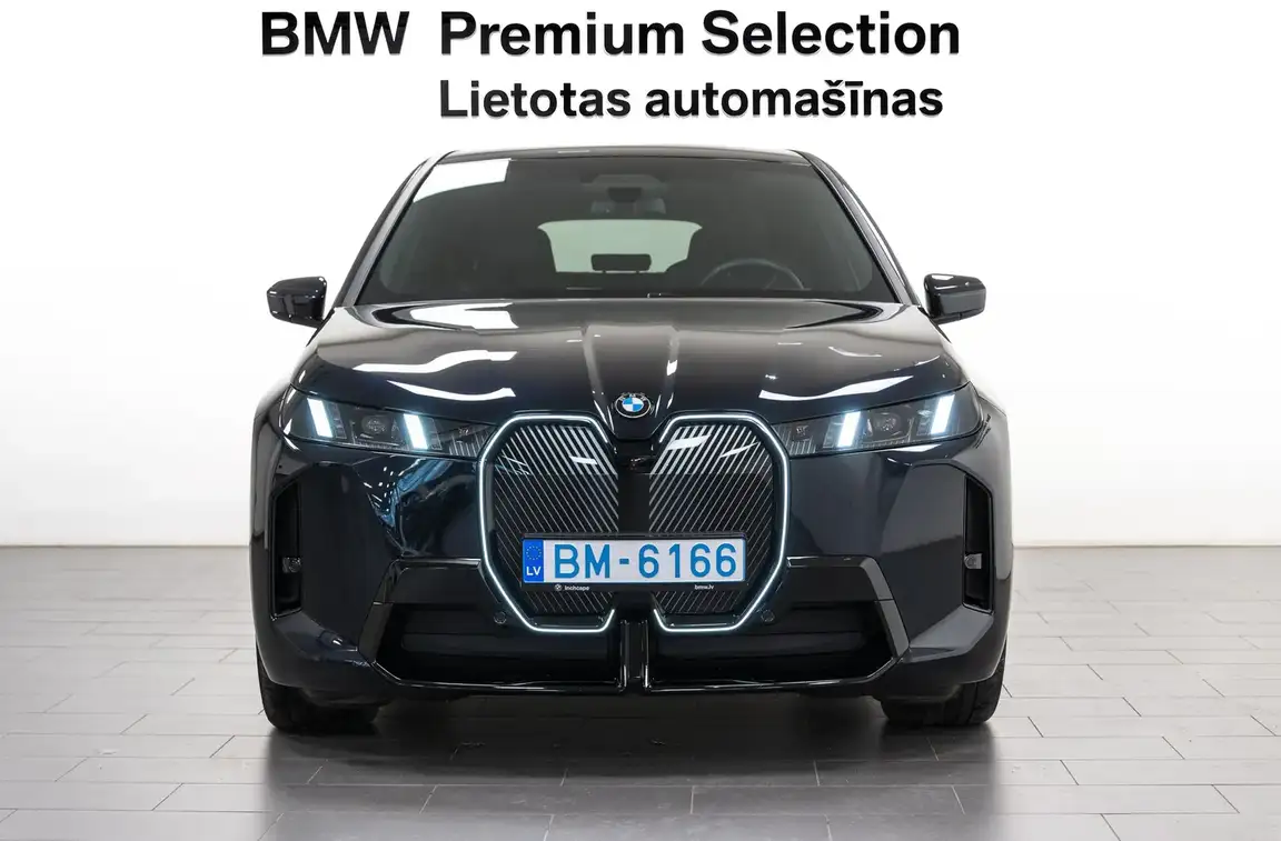 BMW IX