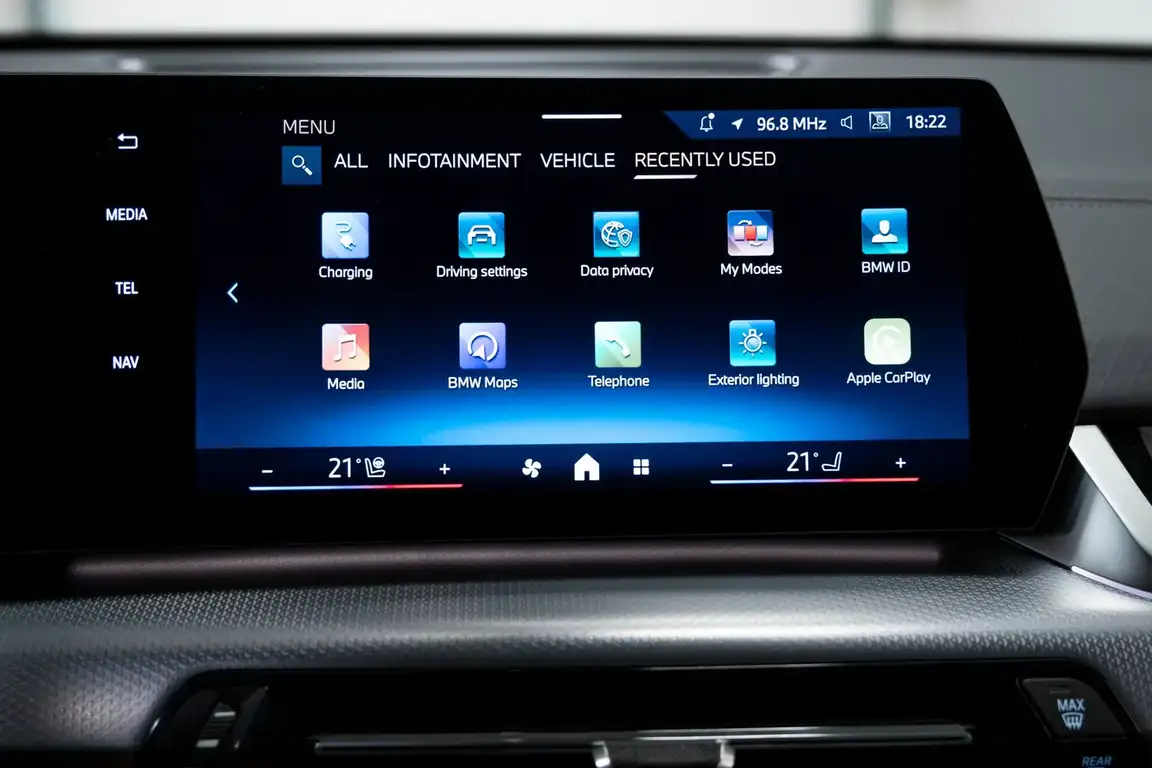 BMW IX