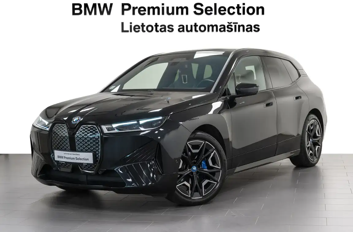 BMW IX