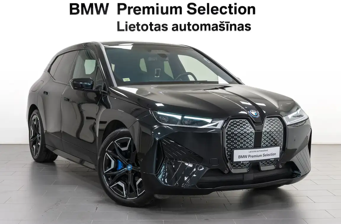 BMW IX
