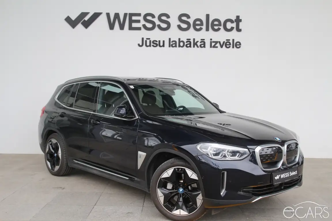 BMW IX