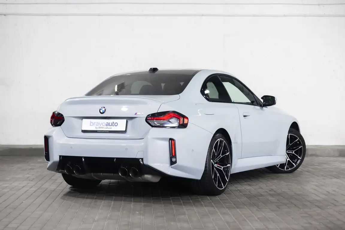 BMW M2