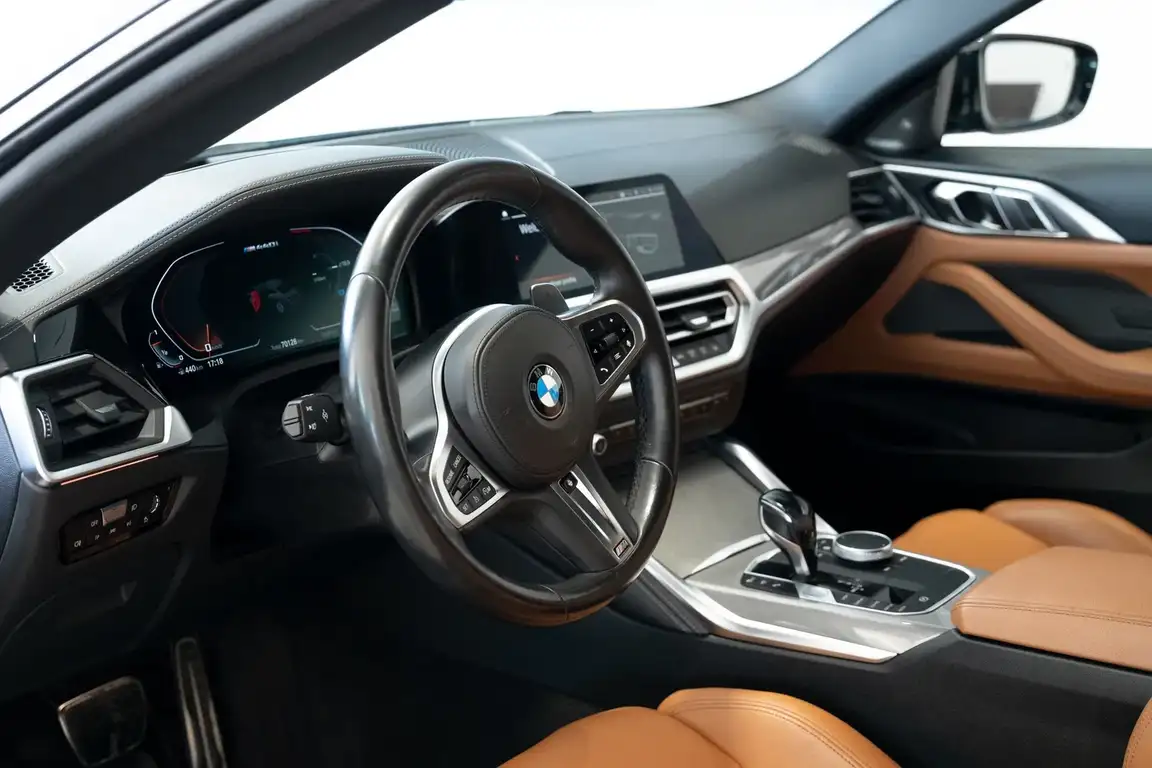 BMW 4 SERIES