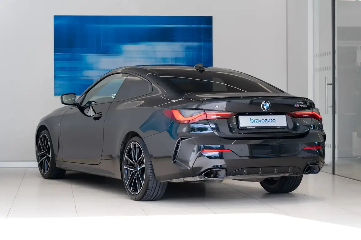 BMW 4 SERIES