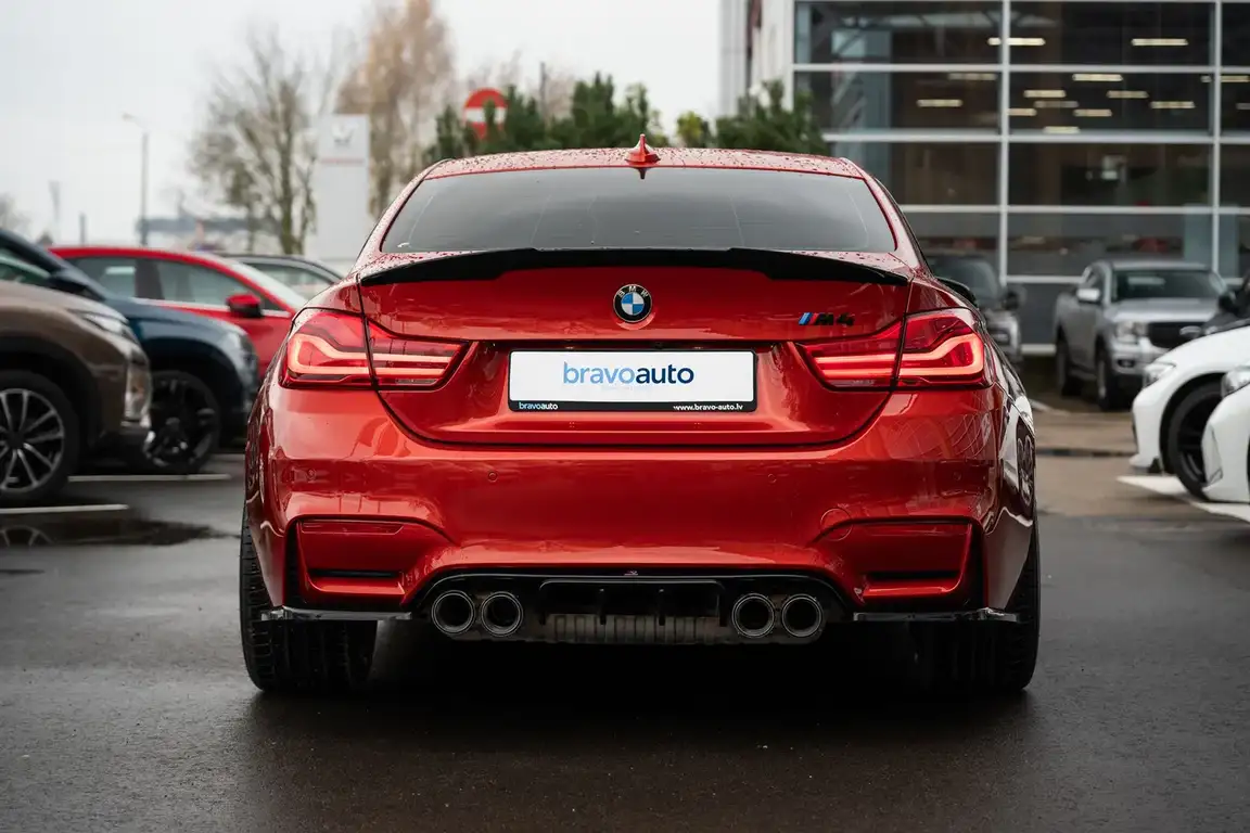 BMW M4