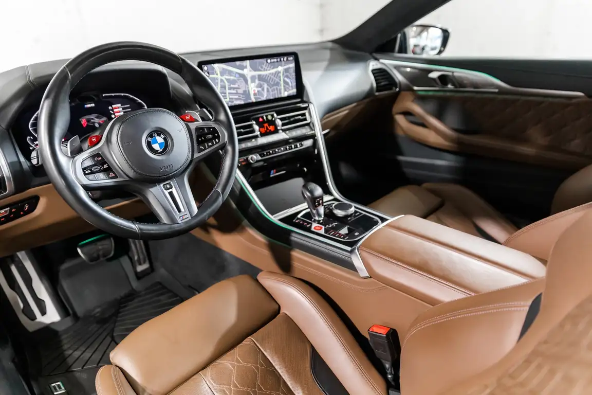 BMW M8
