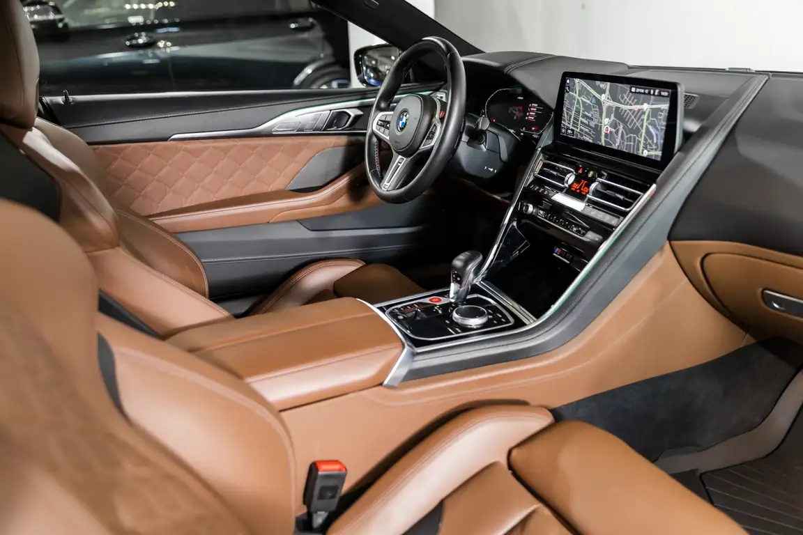 BMW M8