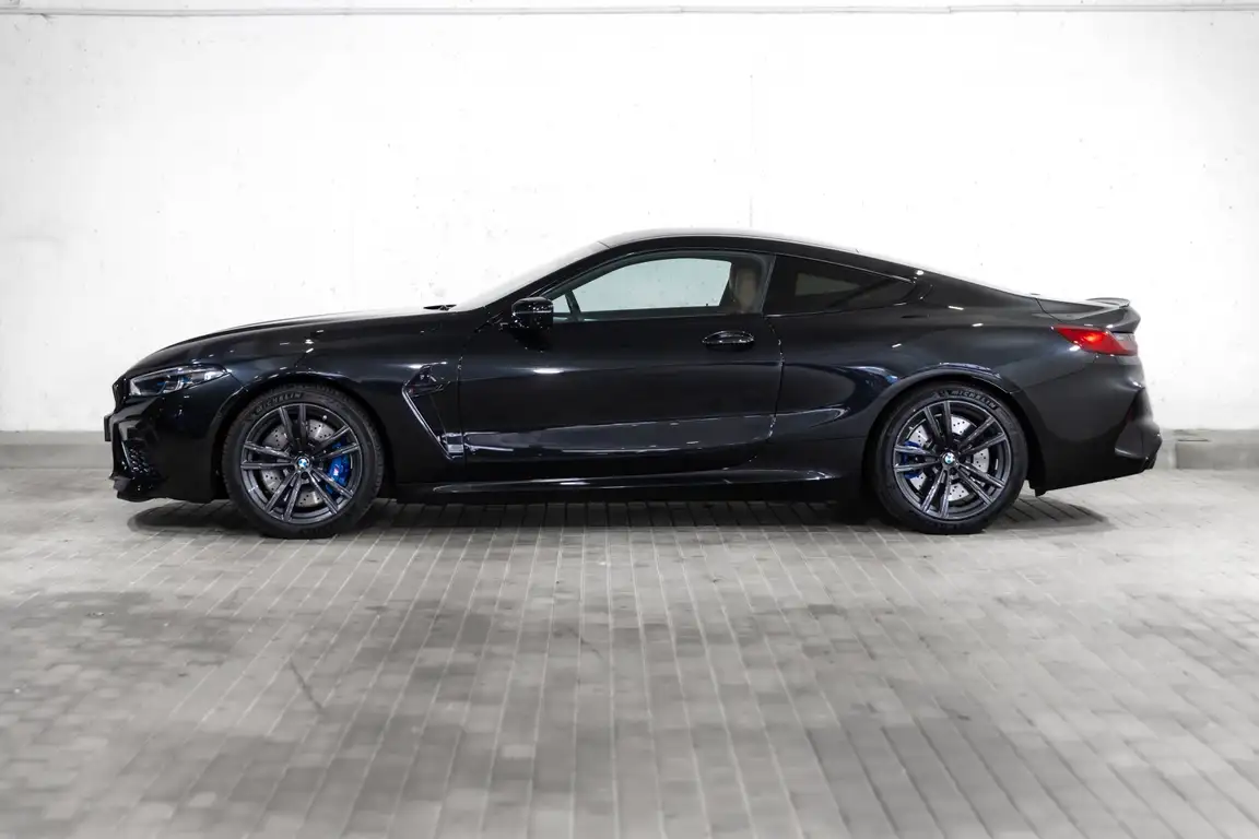BMW M8