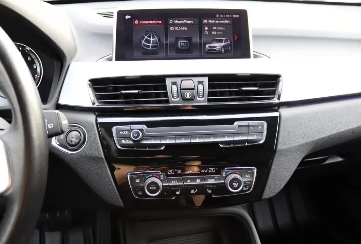 BMW X1