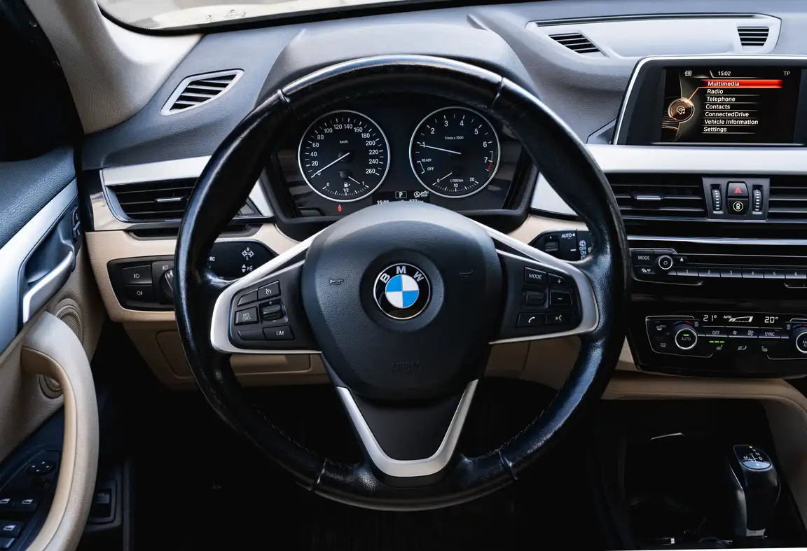 BMW X1