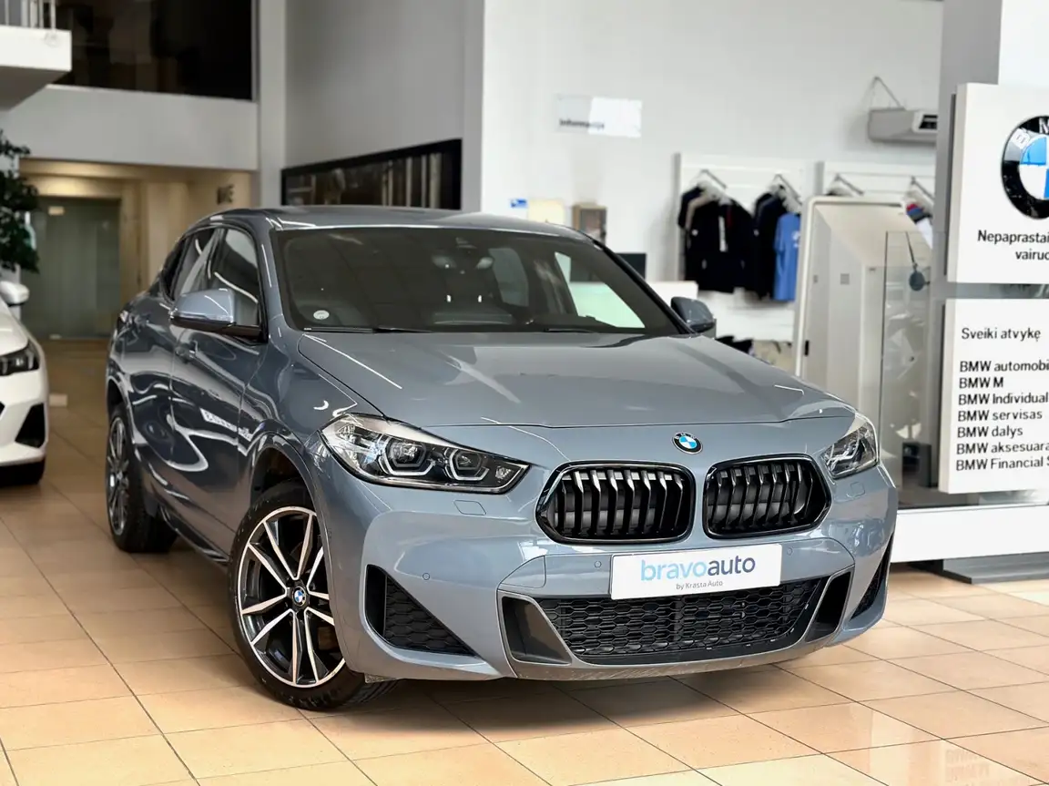 BMW X2