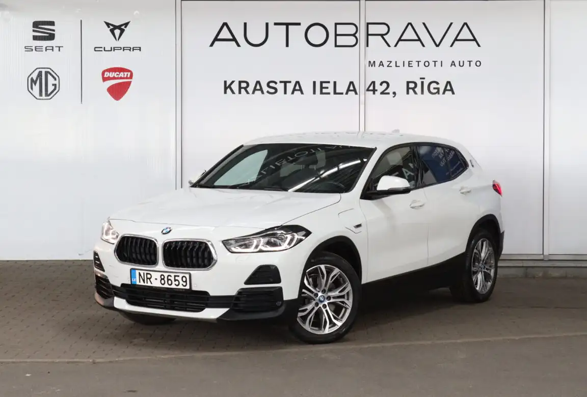 BMW X2
