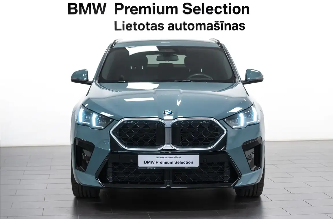 BMW X2