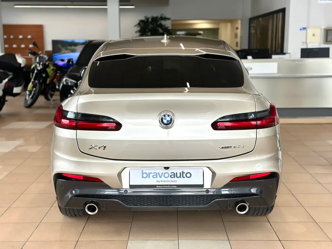 BMW X4
