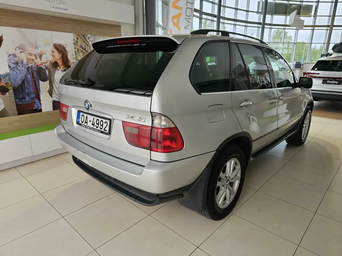 BMW X5