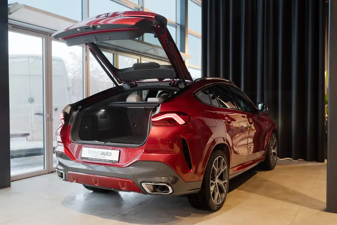 BMW X6