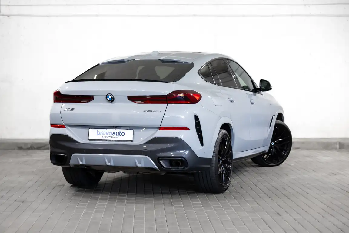 BMW X6