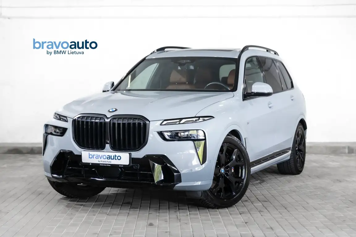 BMW X7