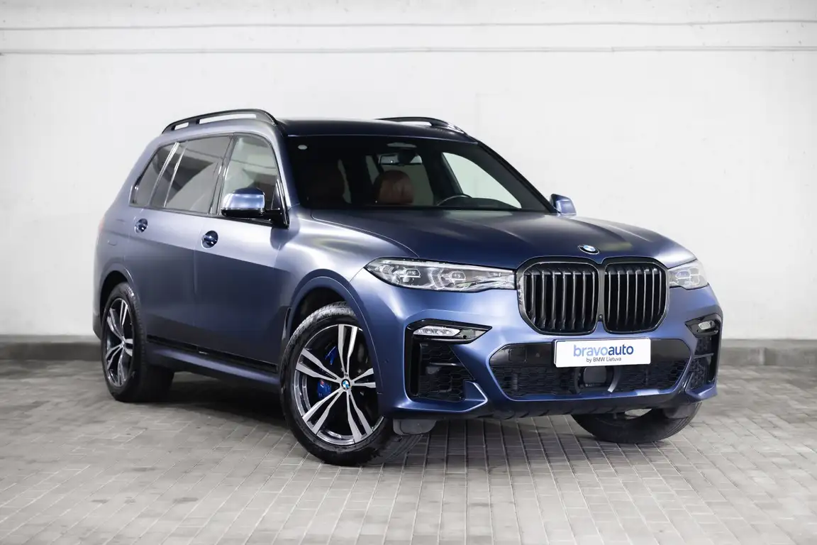 BMW X7