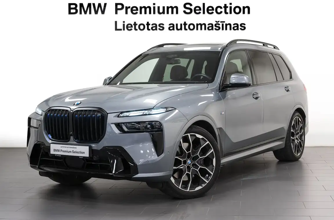BMW X7