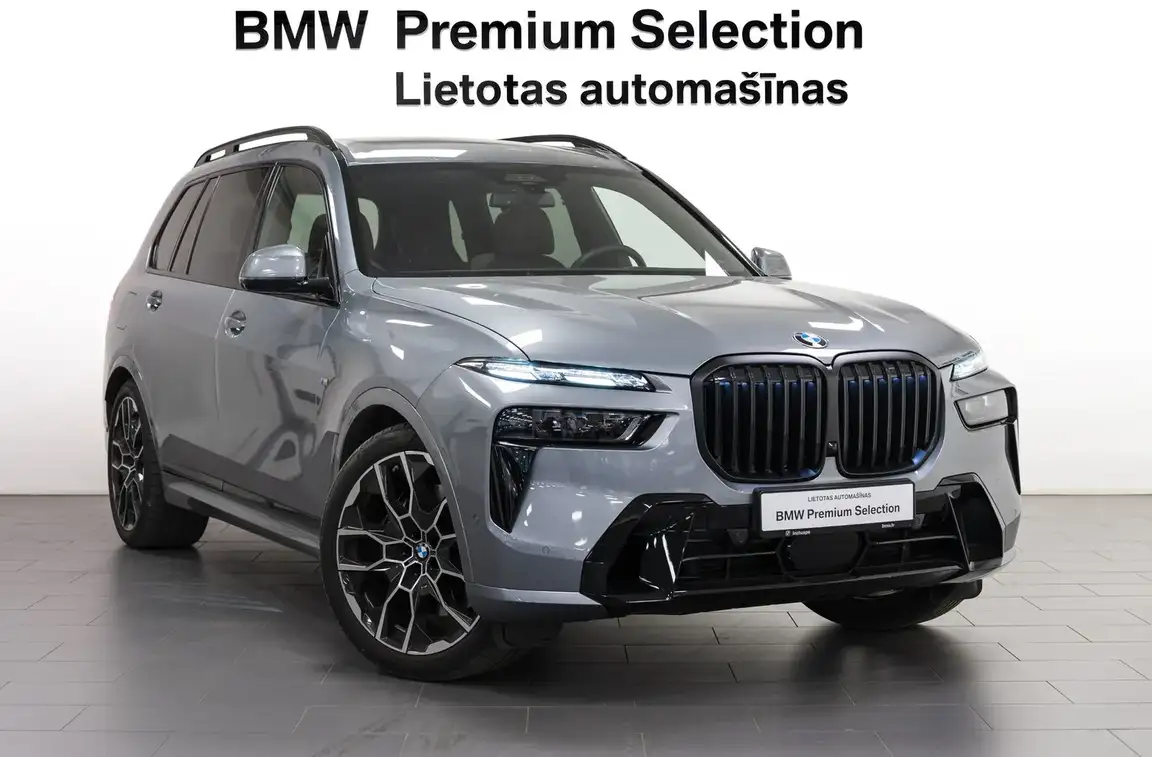 BMW X7