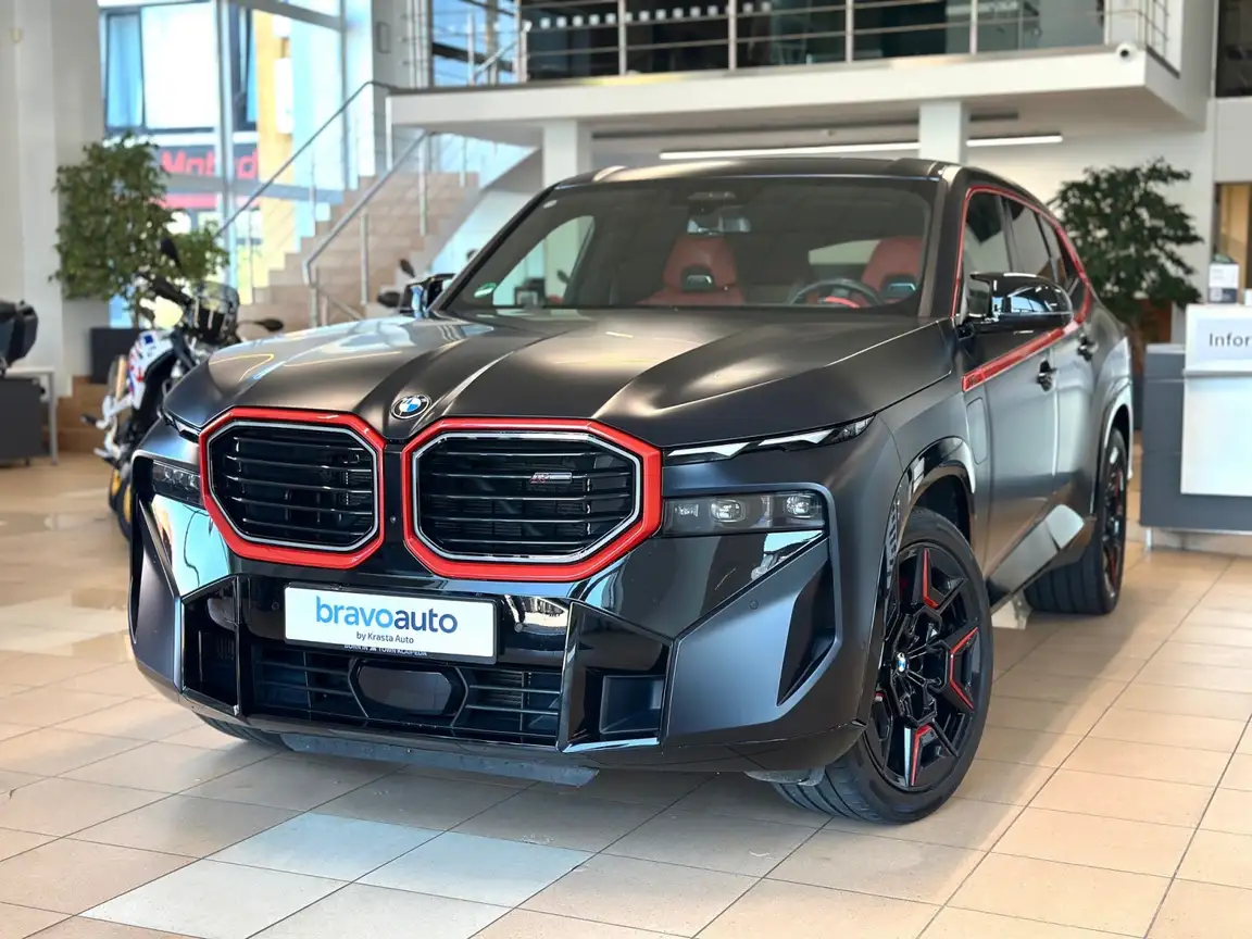 BMW XM