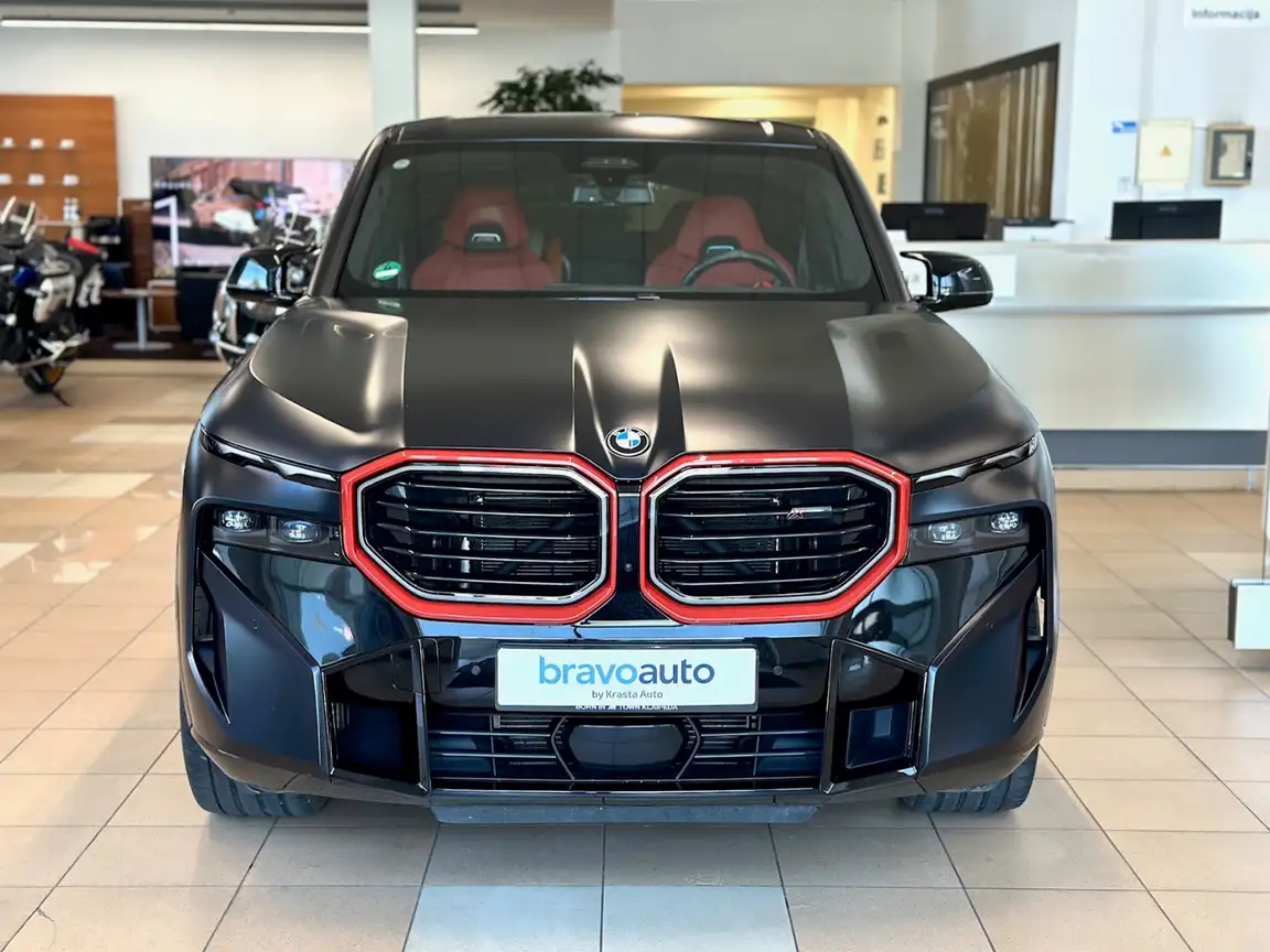 BMW XM