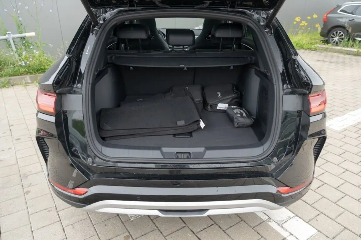 BYD SEAL U