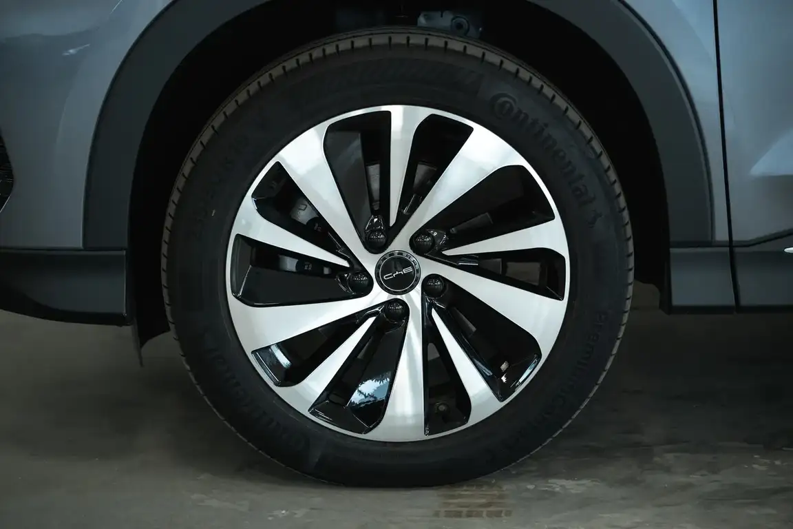 BYD SEAL U