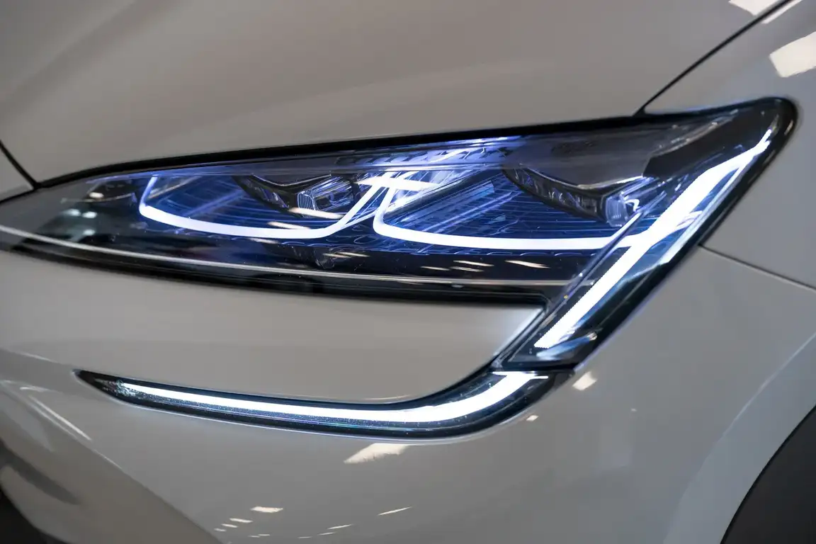 BYD SEALION 7