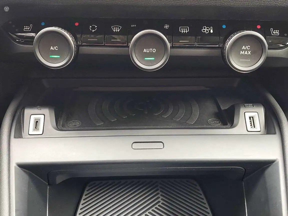 CITROEN E-C4