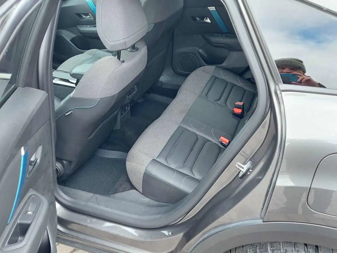 CITROEN E-C4