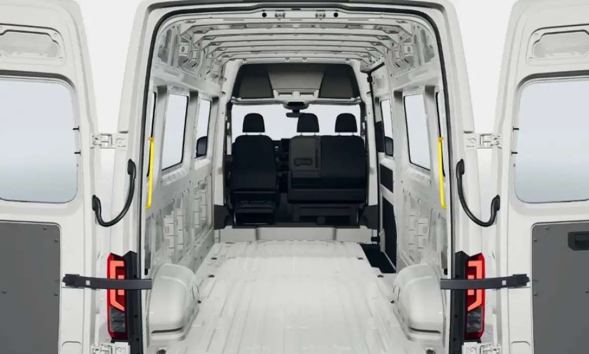VOLKSWAGEN CRAFTER