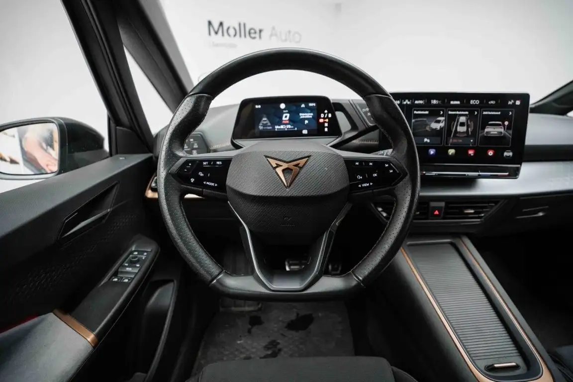 CUPRA BORN