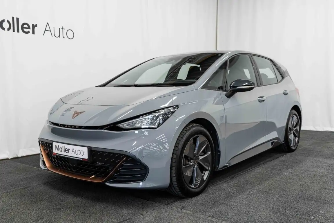 CUPRA BORN