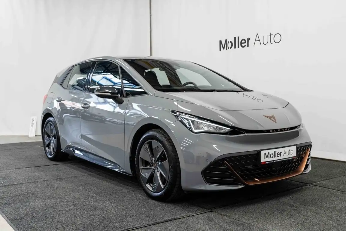 CUPRA BORN