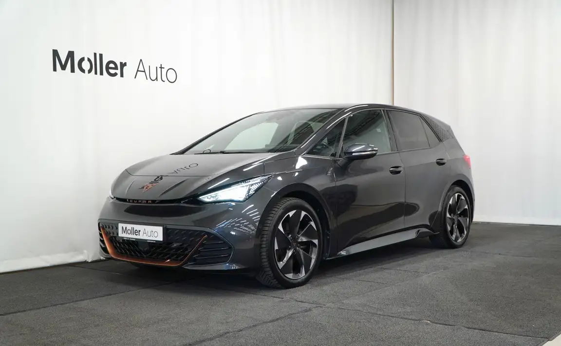 CUPRA BORN