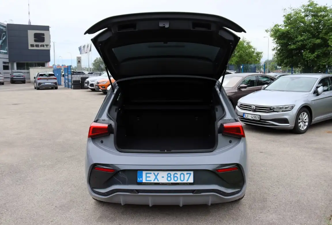 CUPRA BORN