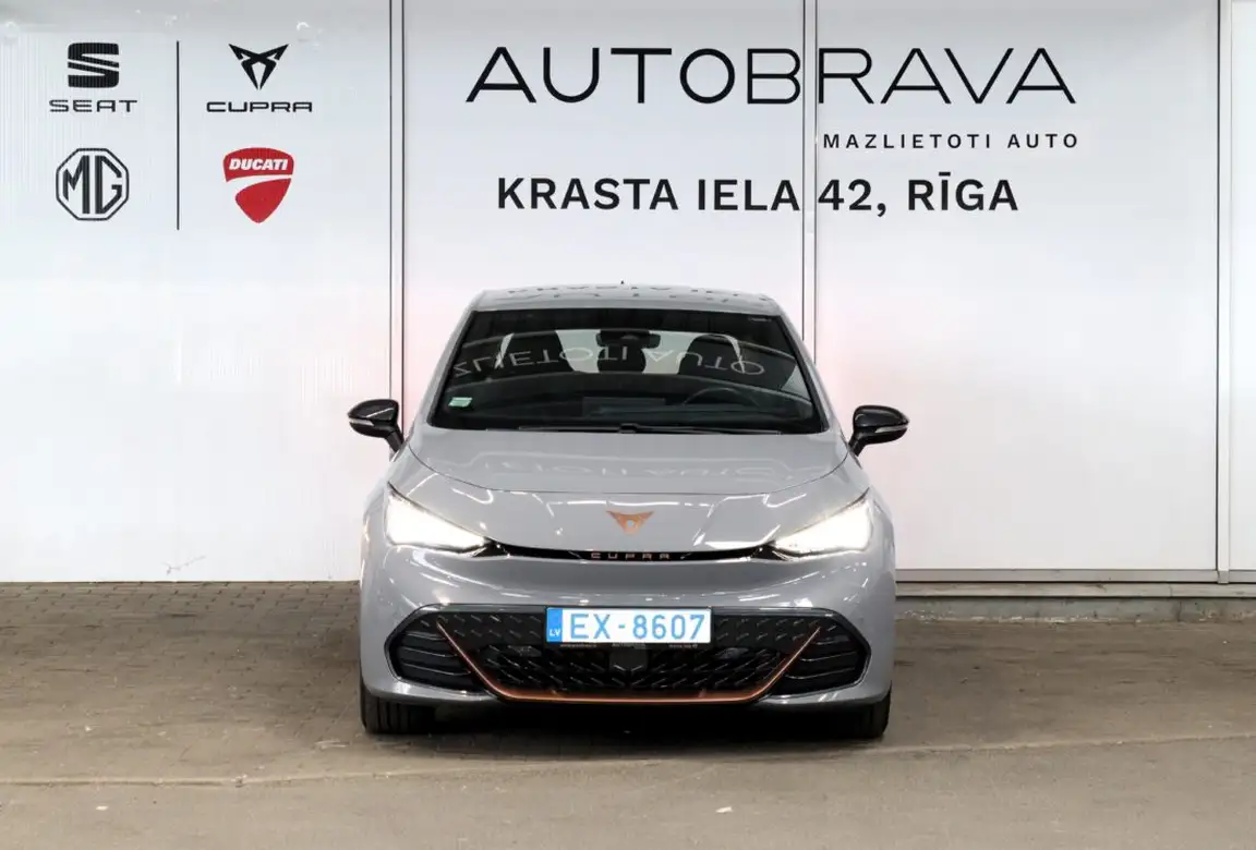 CUPRA BORN