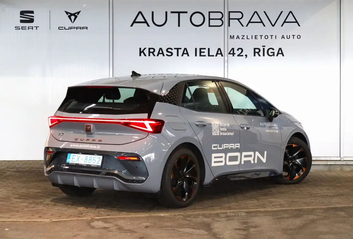 CUPRA BORN