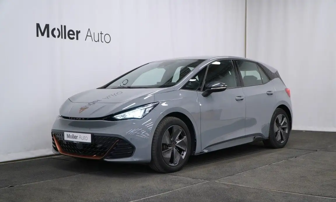 CUPRA BORN